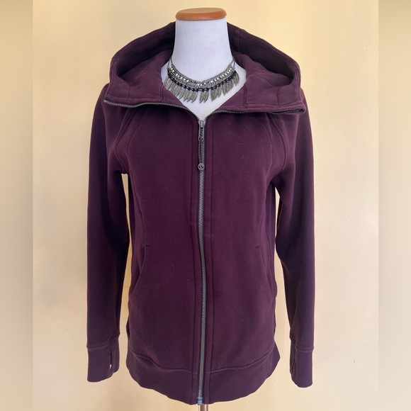 SOLD ❤️ Lululemon Black Cherry Scuba Hoodie 8/M - Picture 5 of 12